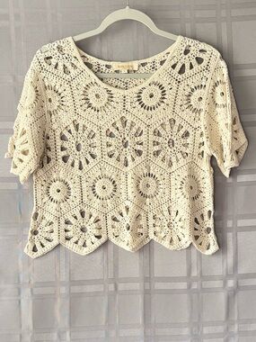 Rebellion Cream Crochet Floral Boxy Crop Top